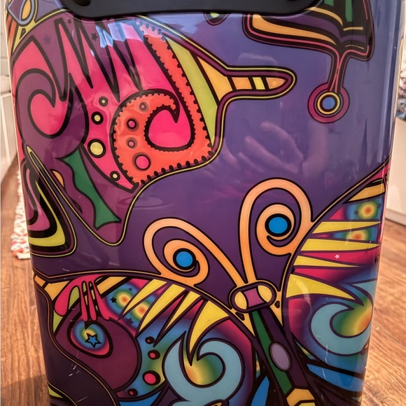 Heys Carryon and Cosmetic Bag Set - Picture 6 of 12